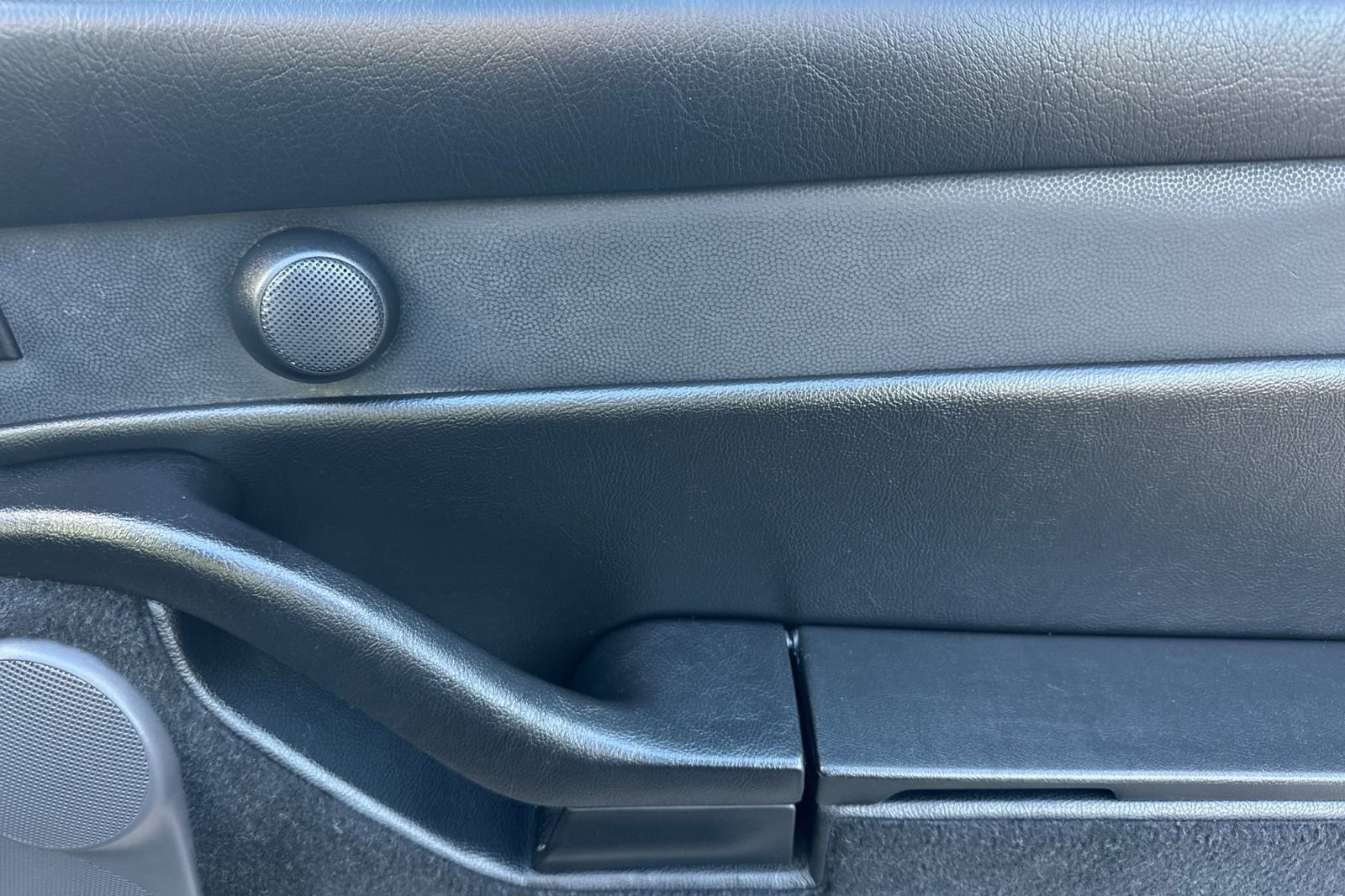 Used 1998 Porsche 911 Carrera S image 19