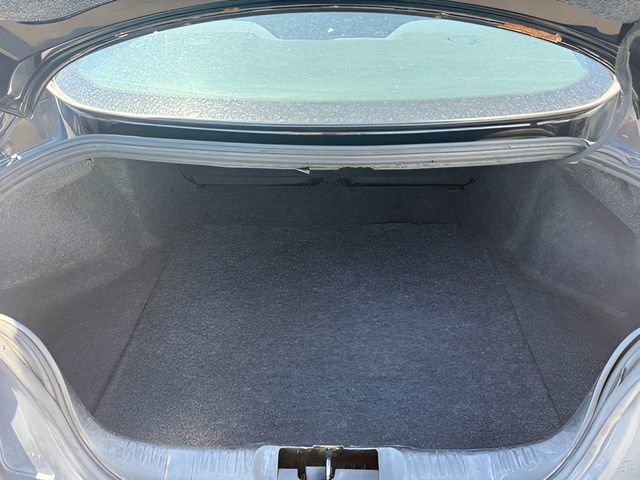 Used 2018 Ford Mustang Coupe RWD image 12