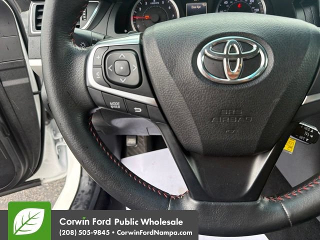 Used 2016 Toyota Camry SE FWD image 12
