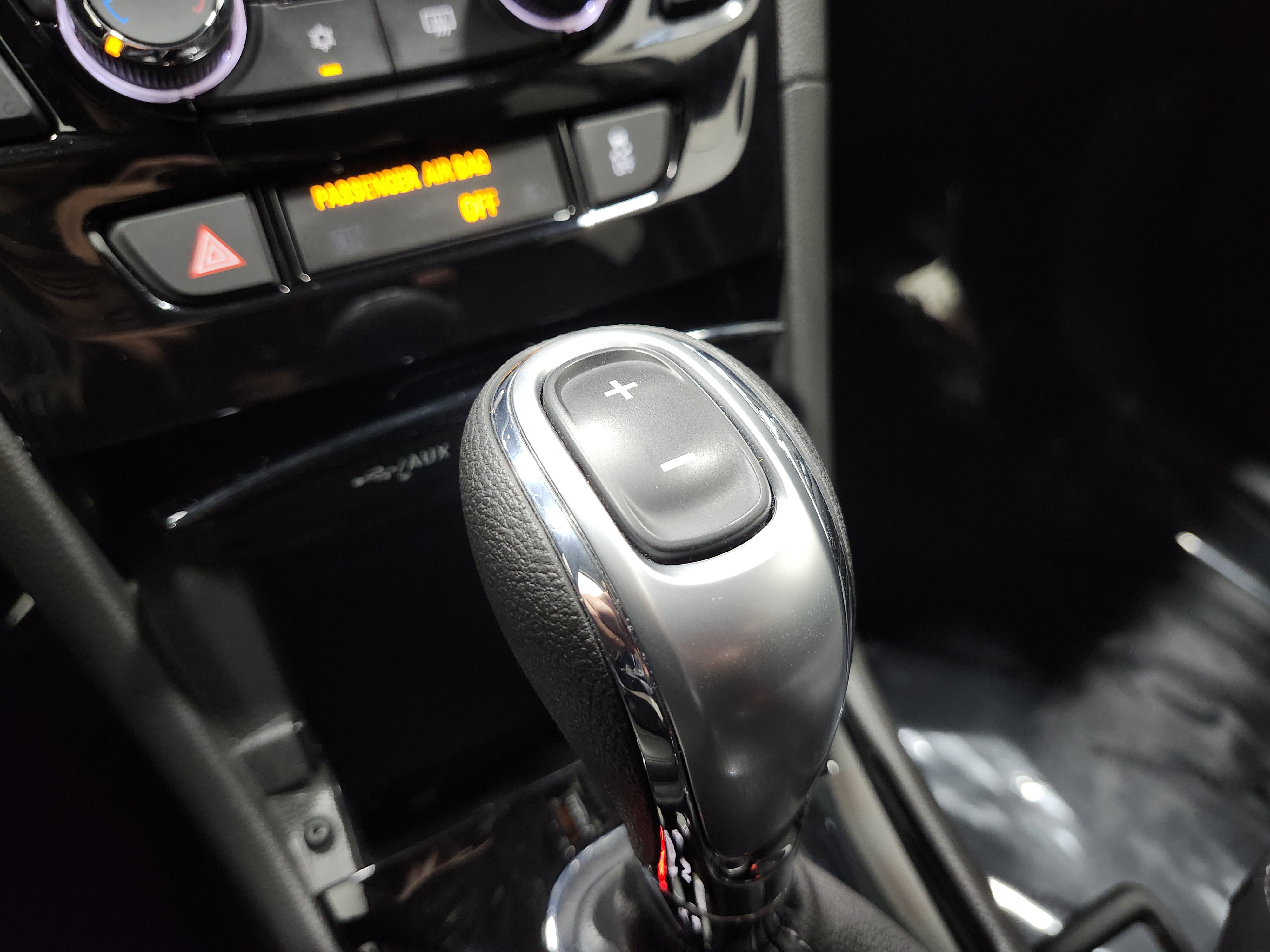 Used 2022 Buick Encore Preferred w/ Safety Package image 9