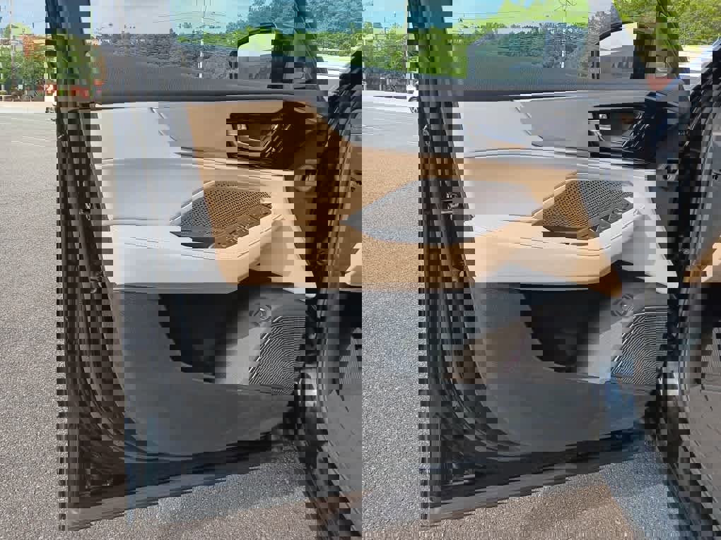 Used 2023 Acura MDX SH-AWD w/ Technology Package image 37