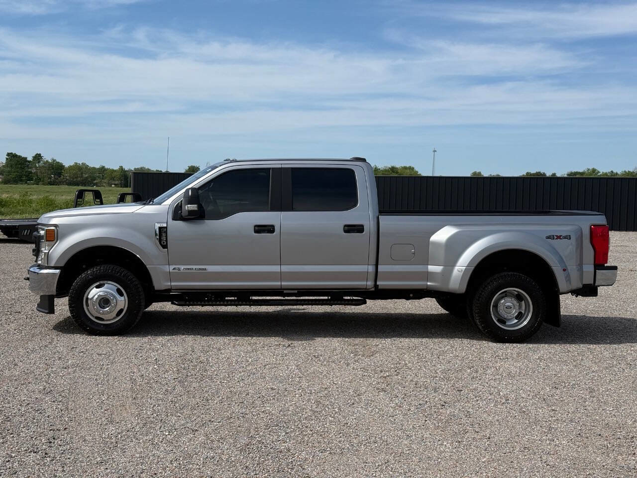 Used 2020 Ford F350 XL w/ Power Equipment Group AWD/4WD image 8