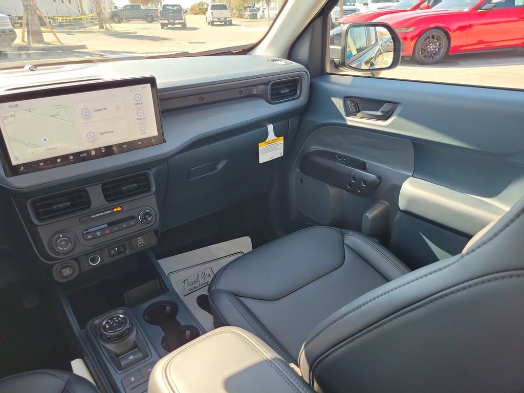 New 2026 Ford Maverick Lariat w/ Black Appearance Package image 13