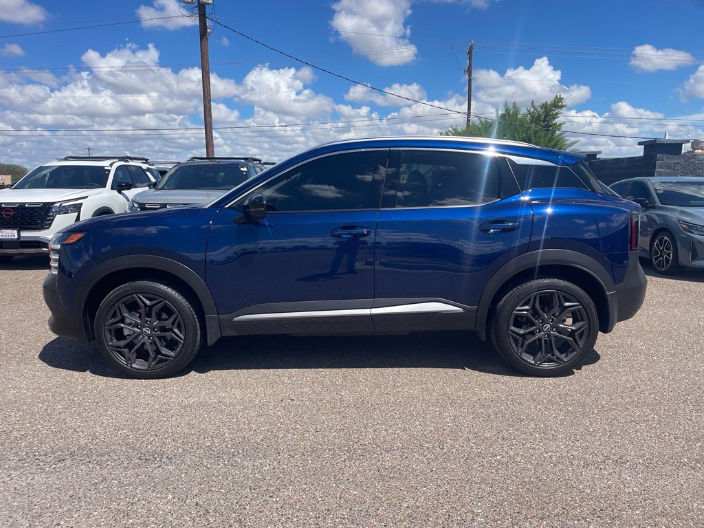 Certified 2026 Nissan Kicks SR w/ SR Premium Package FWD image 4