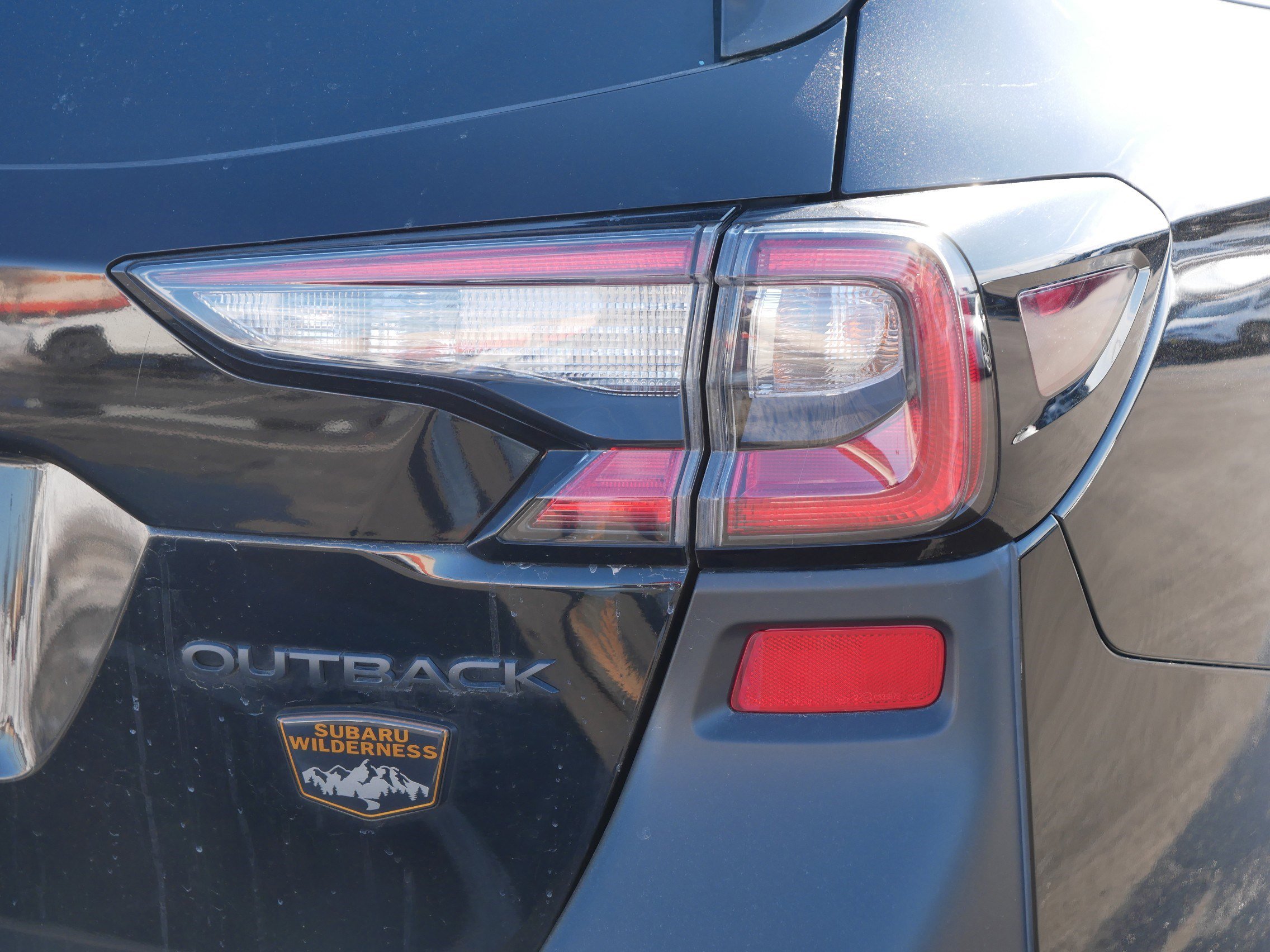 Used 2022 Subaru Outback Wilderness image 17