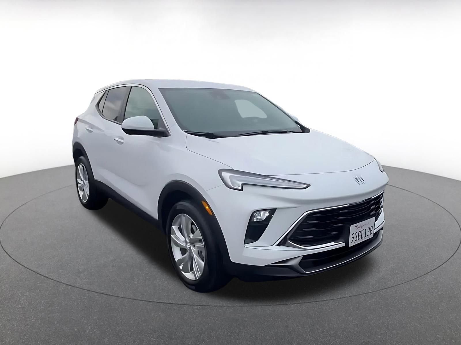 Used 2025 Buick Encore GX Preferred image 3