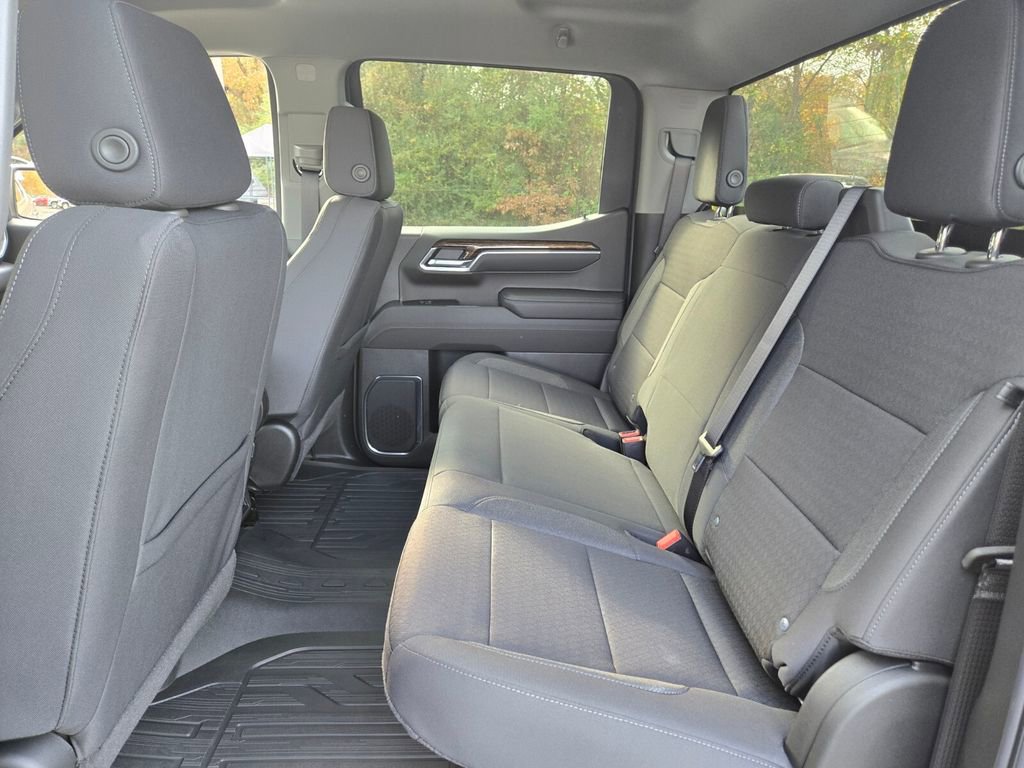New 2026 GMC Sierra 1500 SLE AWD/4WD image 10