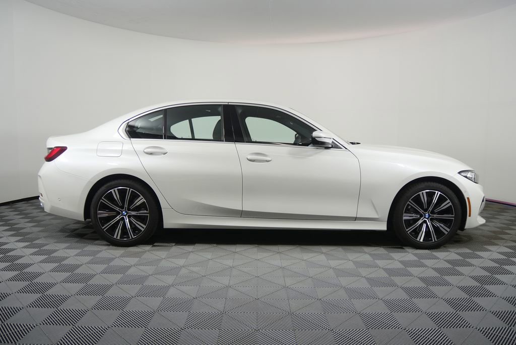 Certified 2025 BMW 330i Sedan w/ Premium Package RWD image 2