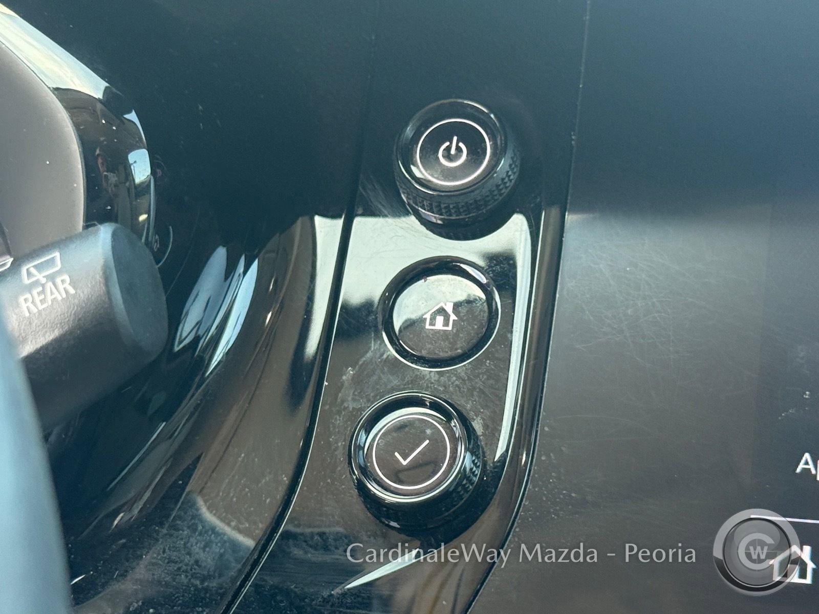 Used 2023 Buick Envision Preferred image 23