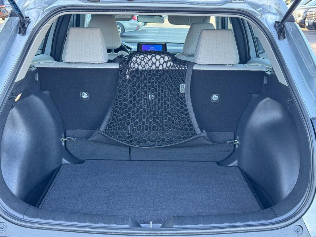 Certified 2025 Toyota Corolla Cross L image 4