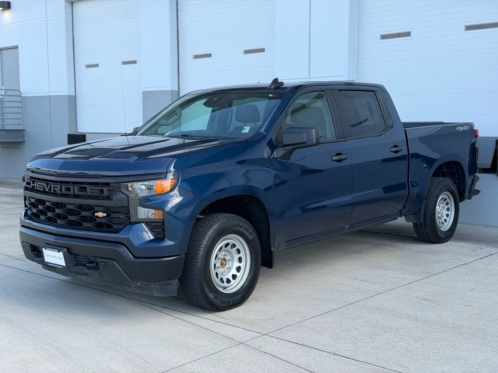 Used 2023 Chevrolet Silverado 1500 W/T w/ Trailering Package AWD/4WD image 2