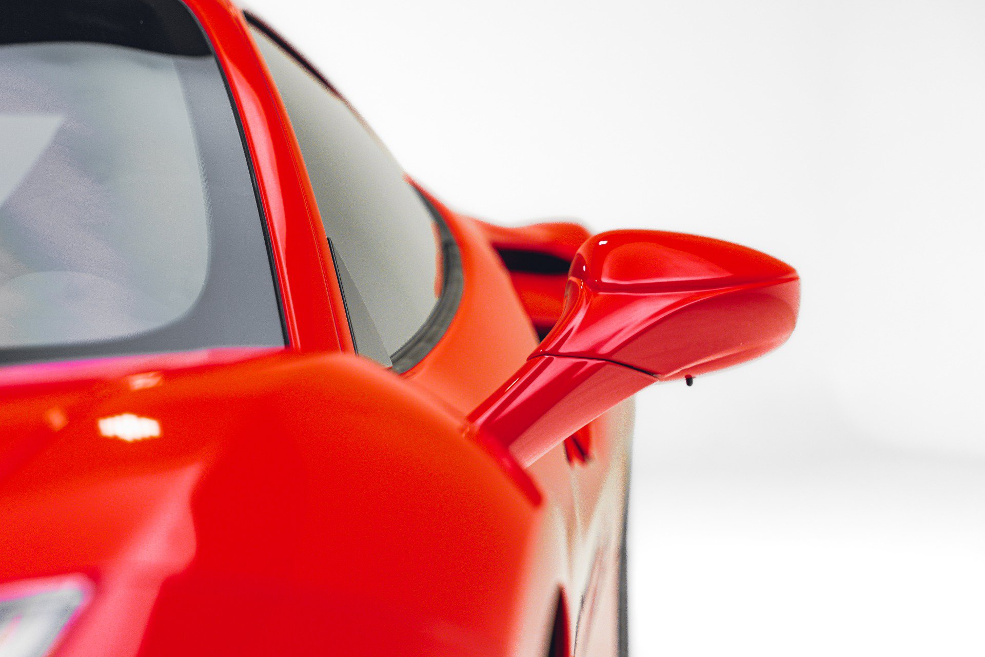 Used 2017 Ferrari 488 GTB RWD image 28
