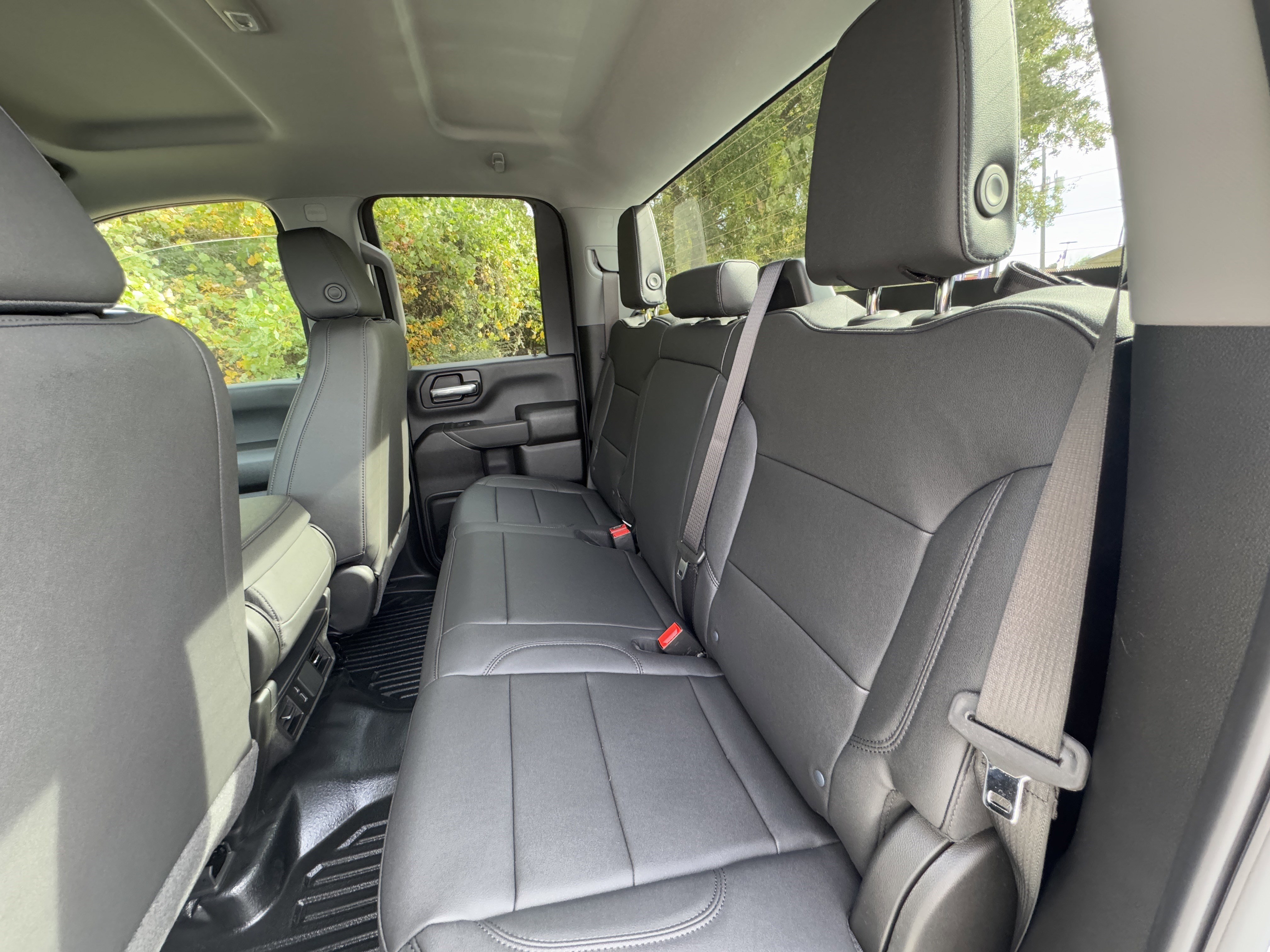 New 2026 GMC Sierra 2500 Pro w/ Convenience Package image 14