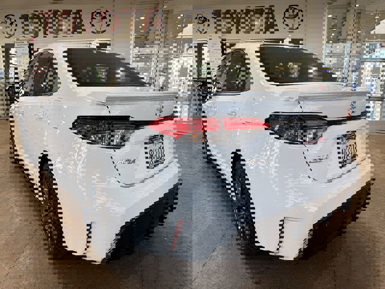 Certified 2025 Toyota Corolla SE image 8