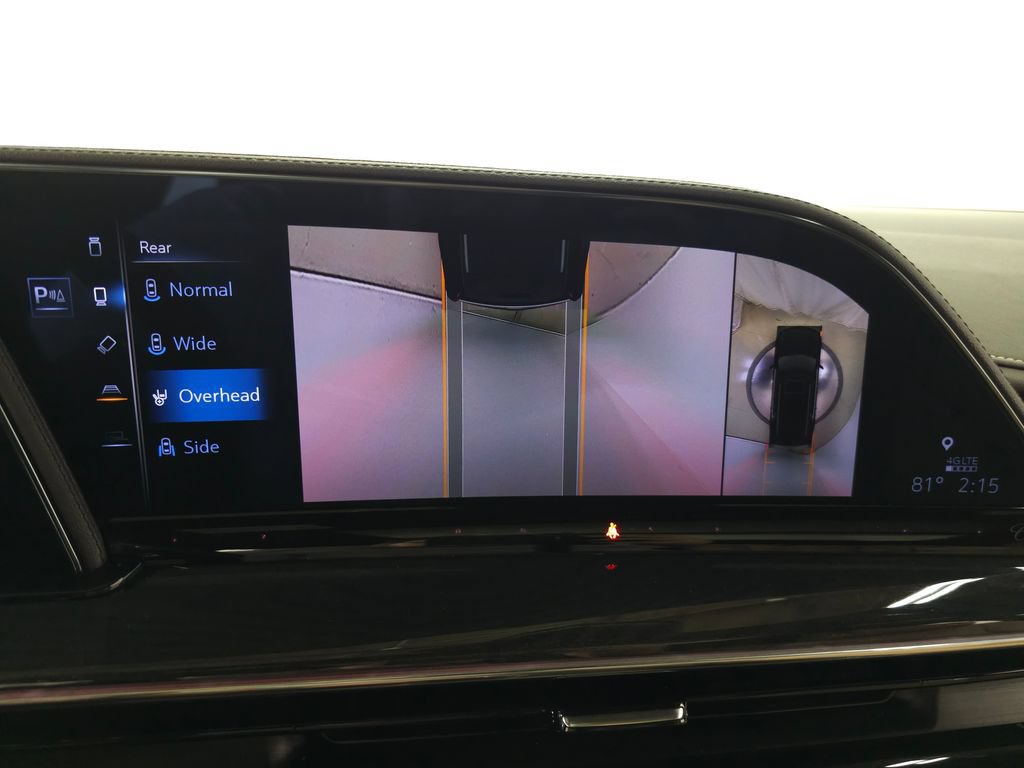 Used 2024 Cadillac Escalade Premium Luxury AWD/4WD image 34