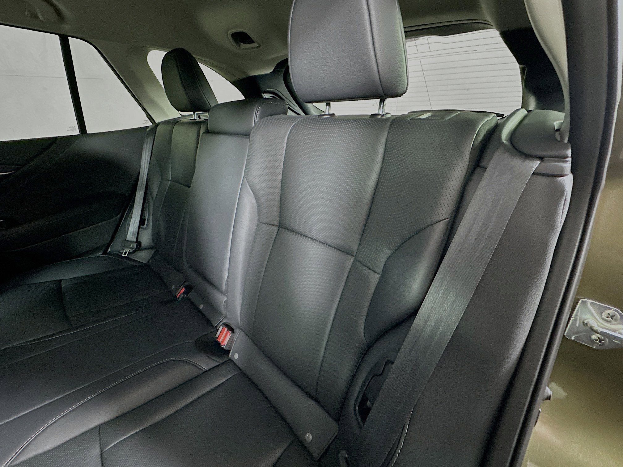 Used 2023 Subaru Outback Touring image 25