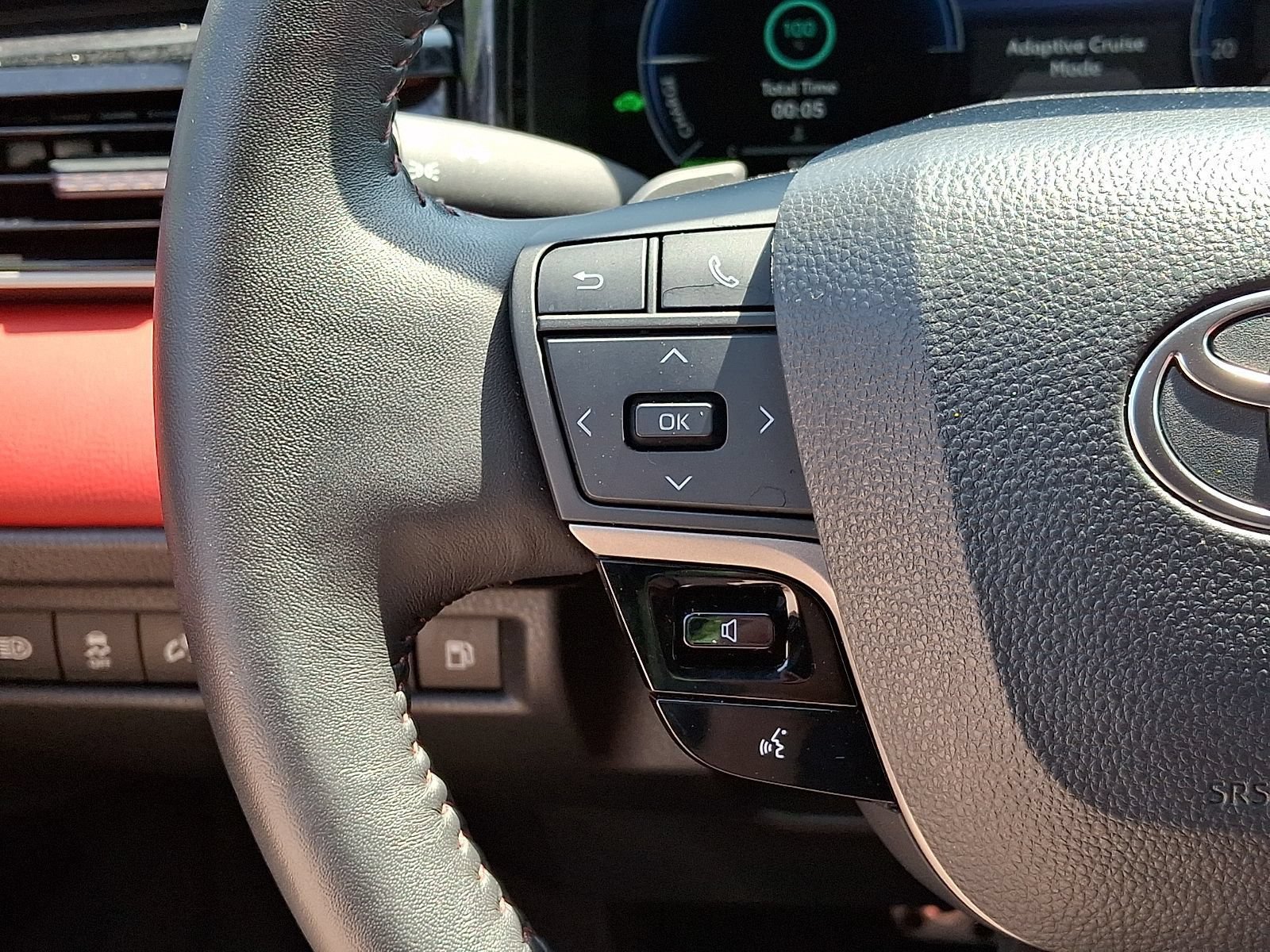 Used 2025 Toyota Camry XSE FWD image 21