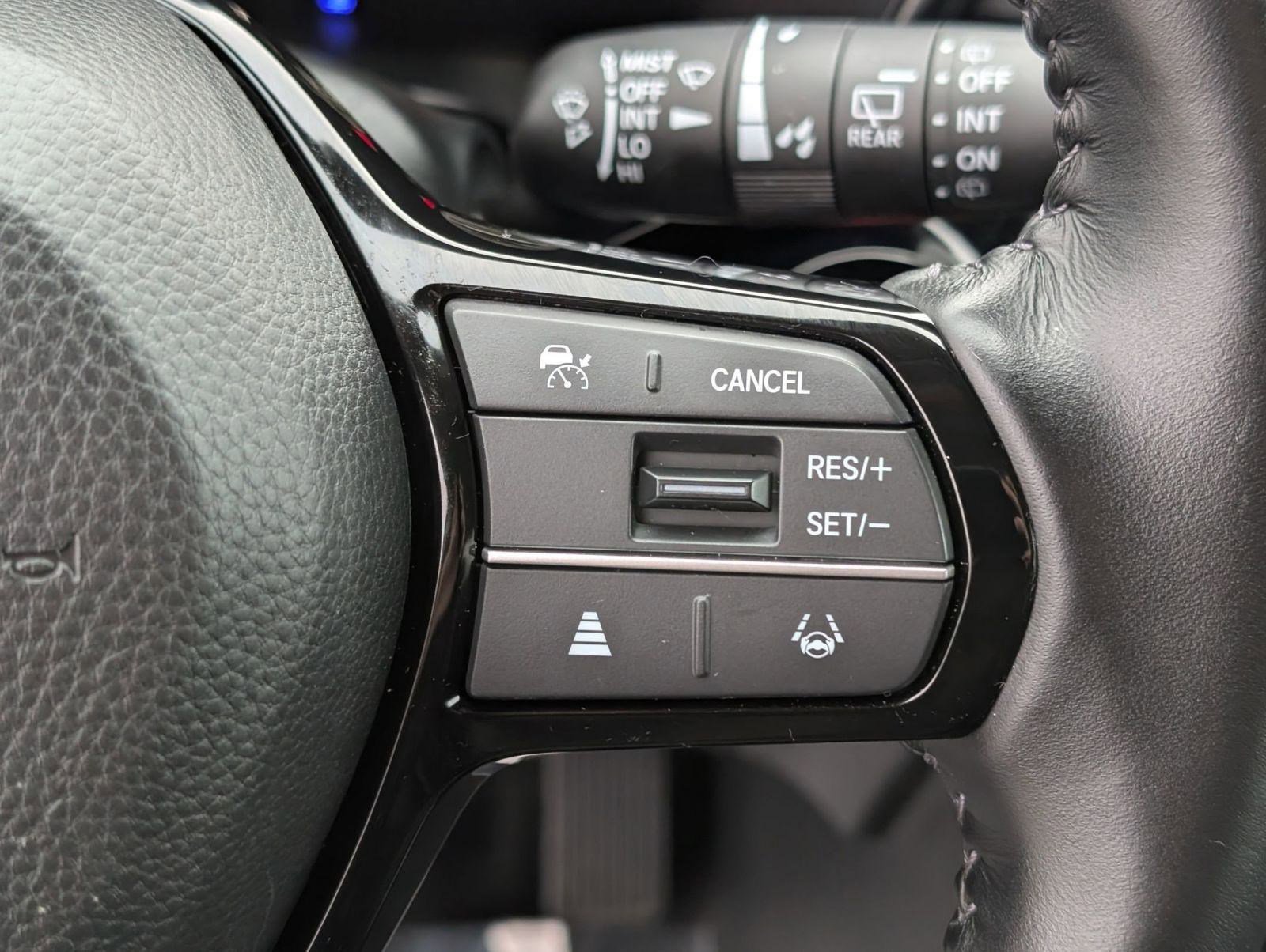 Used 2025 Honda CR-V EX-L image 23