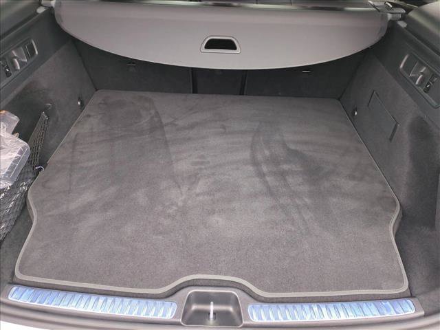 Certified 2025 Mercedes-Benz GLC 350e 4MATIC image 6