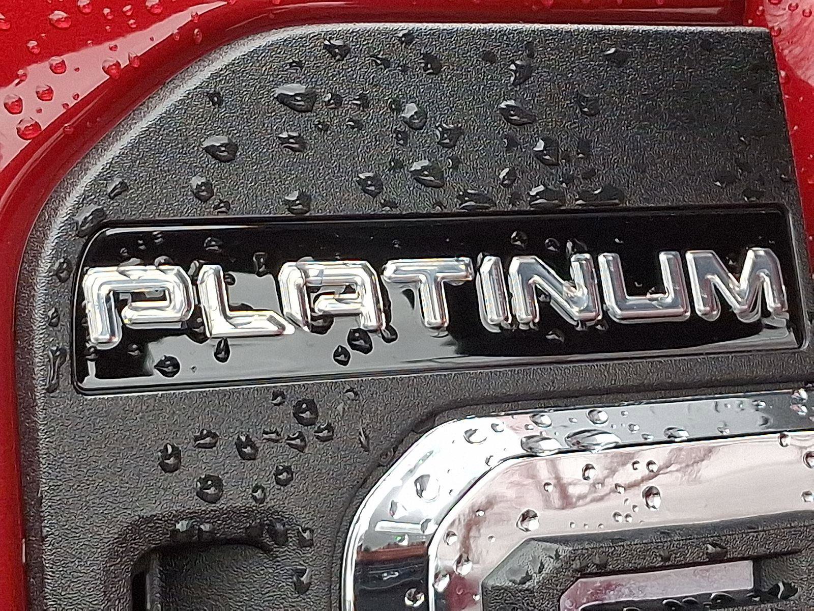 Used 2024 Ford F250 Platinum w/ Tremor Off-Road Package image 33