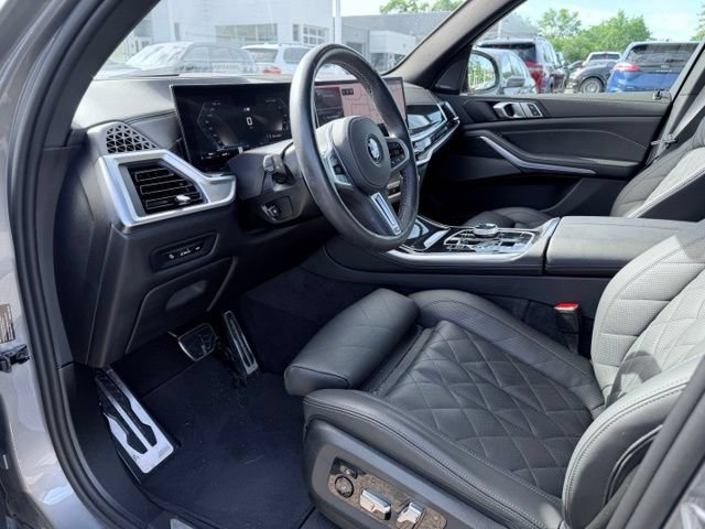 Certified 2025 BMW X5 M60i AWD/4WD image 23