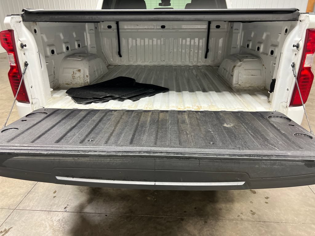 Certified 2023 Chevrolet Silverado 1500 Custom AWD/4WD image 12
