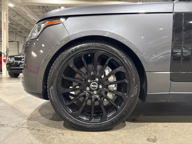 Used 2015 Land Rover Range Rover Supercharged image 38