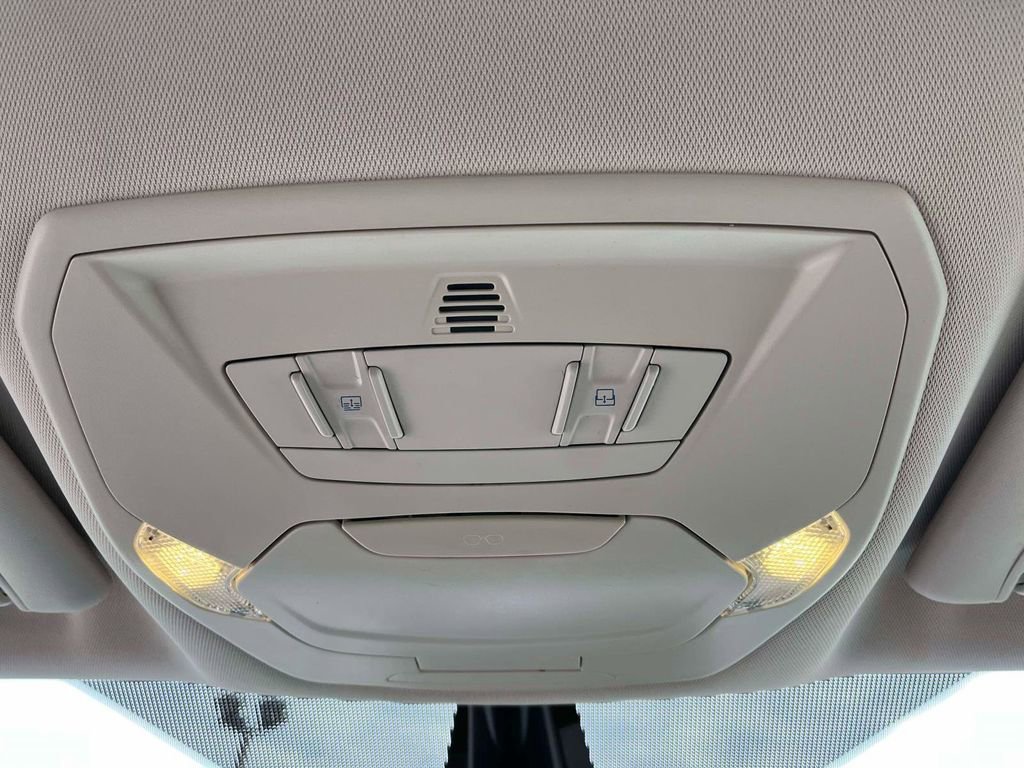 Used 2017 Ford Escape Titanium image 27