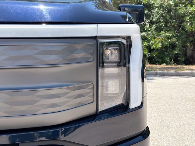 Used 2022 Ford F150 Lightning Lariat w/ Equipment Group 511A High AWD/4WD image 9