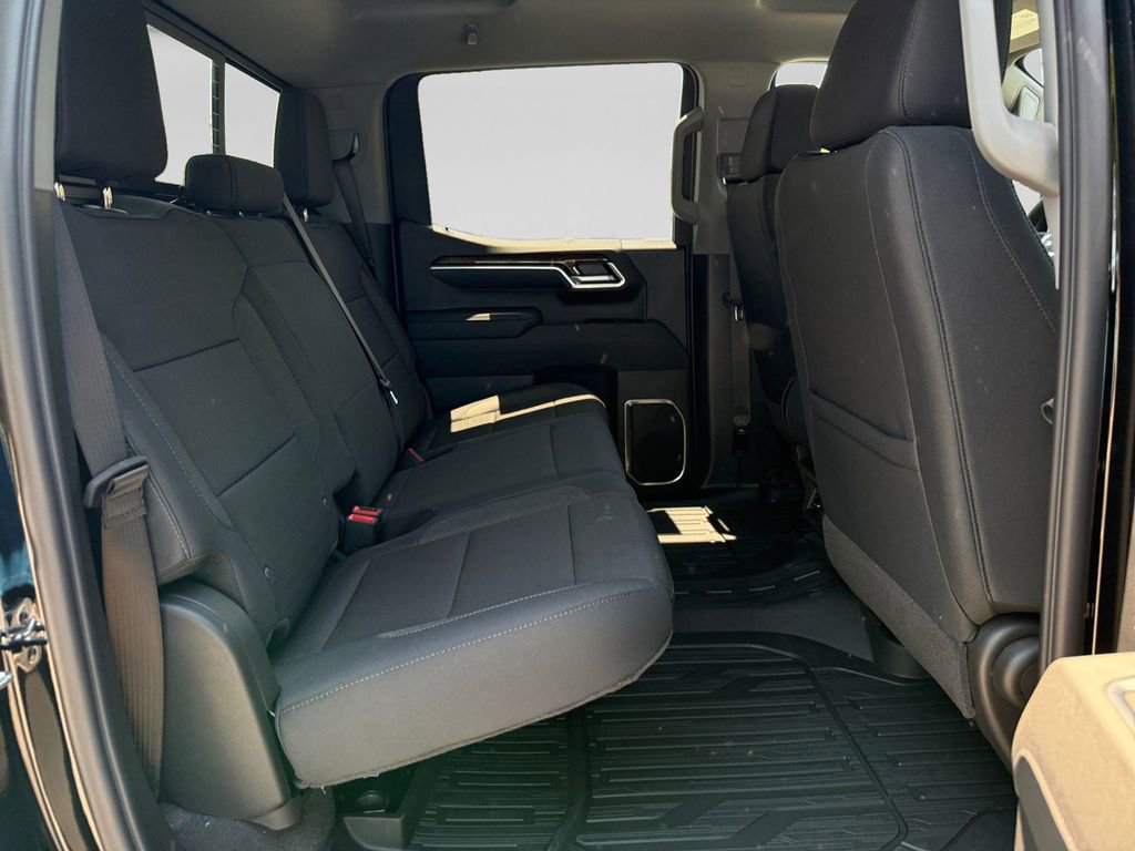 New 2026 GMC Sierra 1500 SLE w/ X31 Off-Road Package AWD/4WD image 18