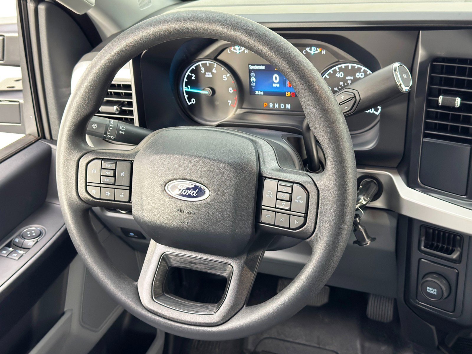 Used 2025 Ford F350 XL w/ XL Driver Assist Package image 18