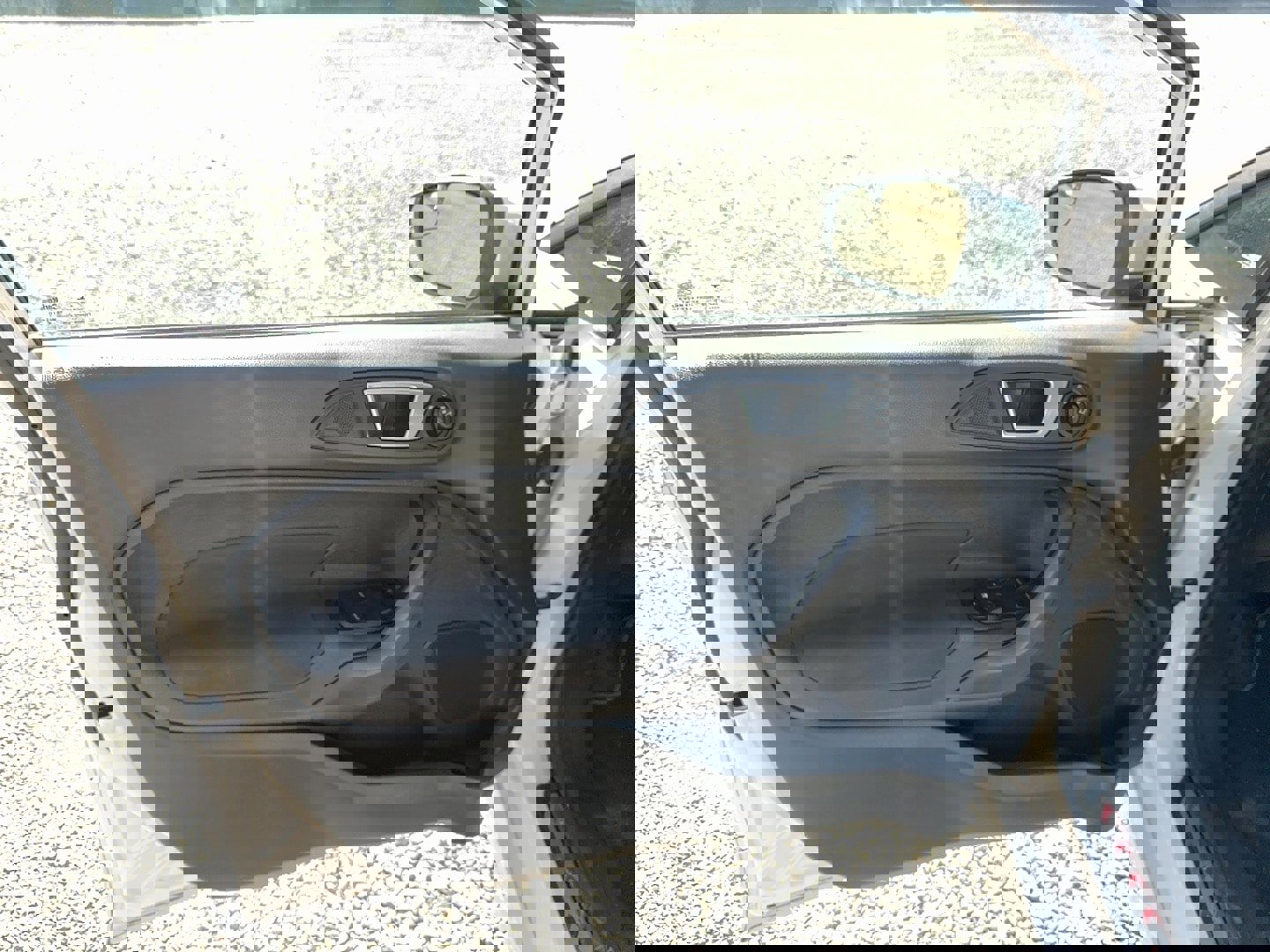 Used 2017 Ford Fiesta ST FWD image 12