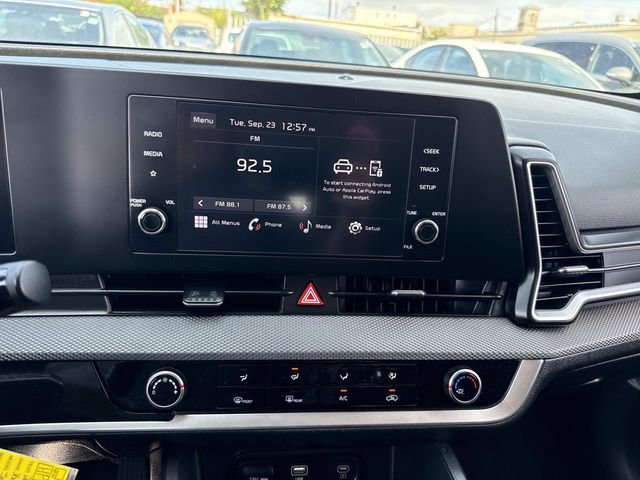 Used 2024 Kia Sportage LX image 24