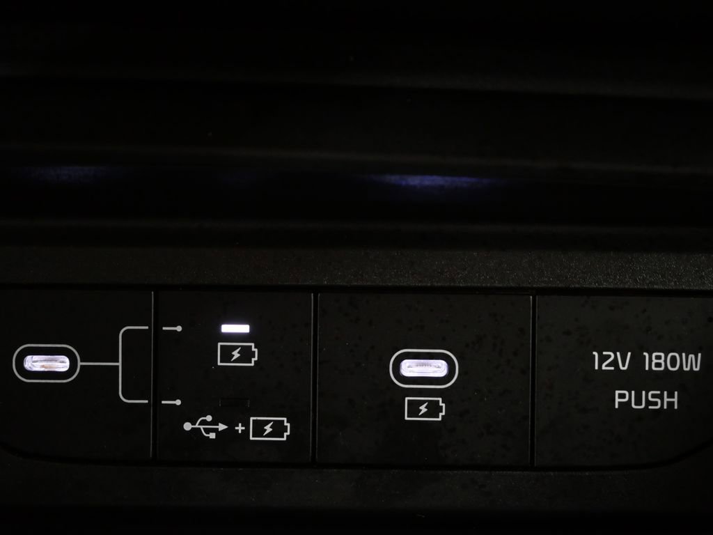 Used 2025 Kia K5 LXS image 22