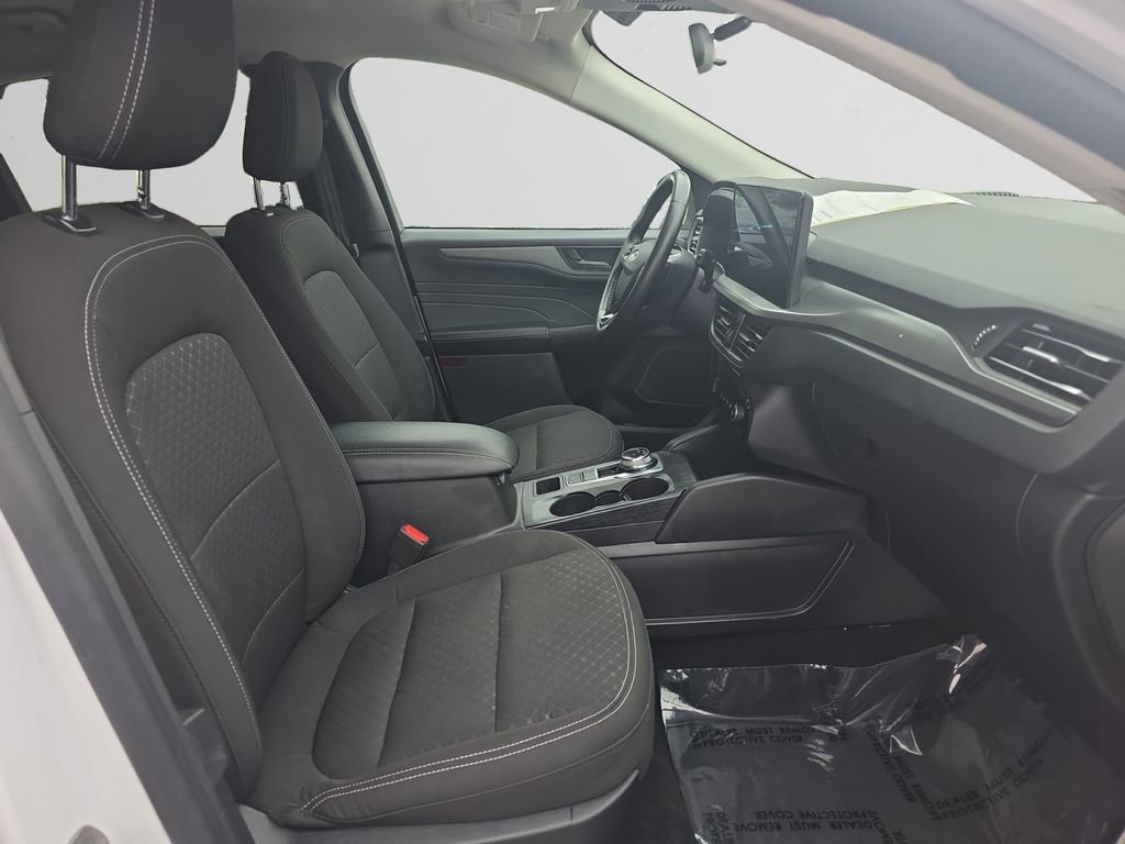 Used 2024 Ford Escape Active w/ Tech Pack #1 AWD/4WD image 16