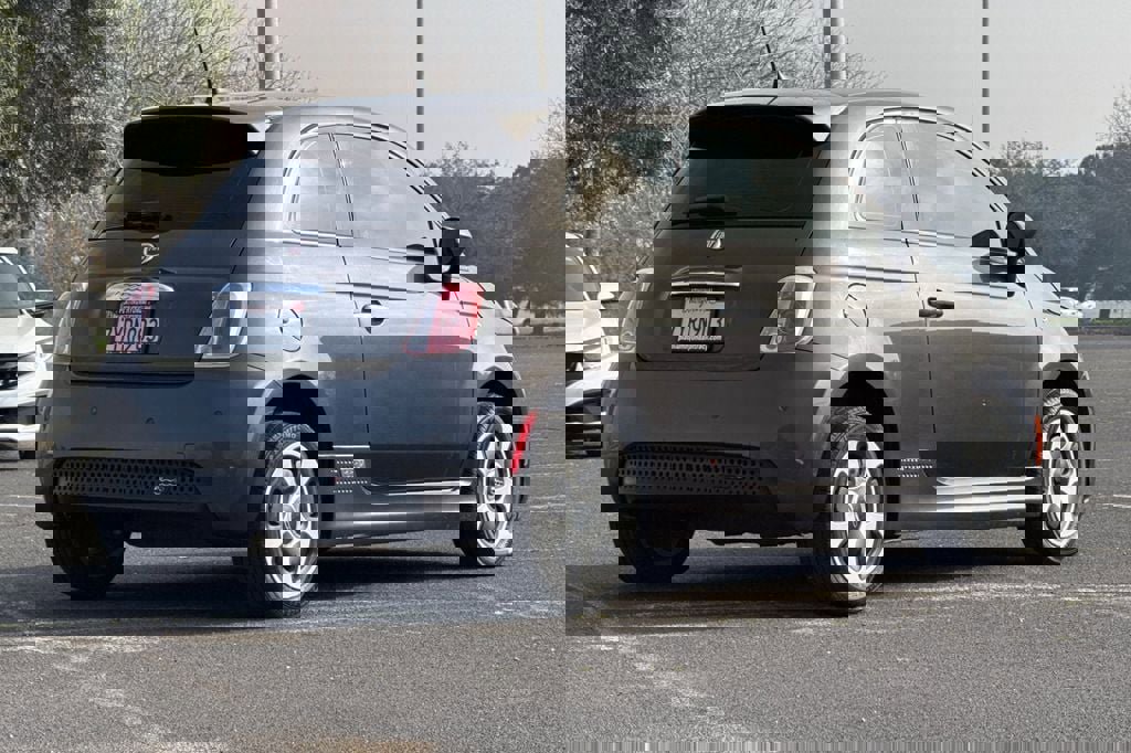 Used 2017 FIAT 500 e image 4