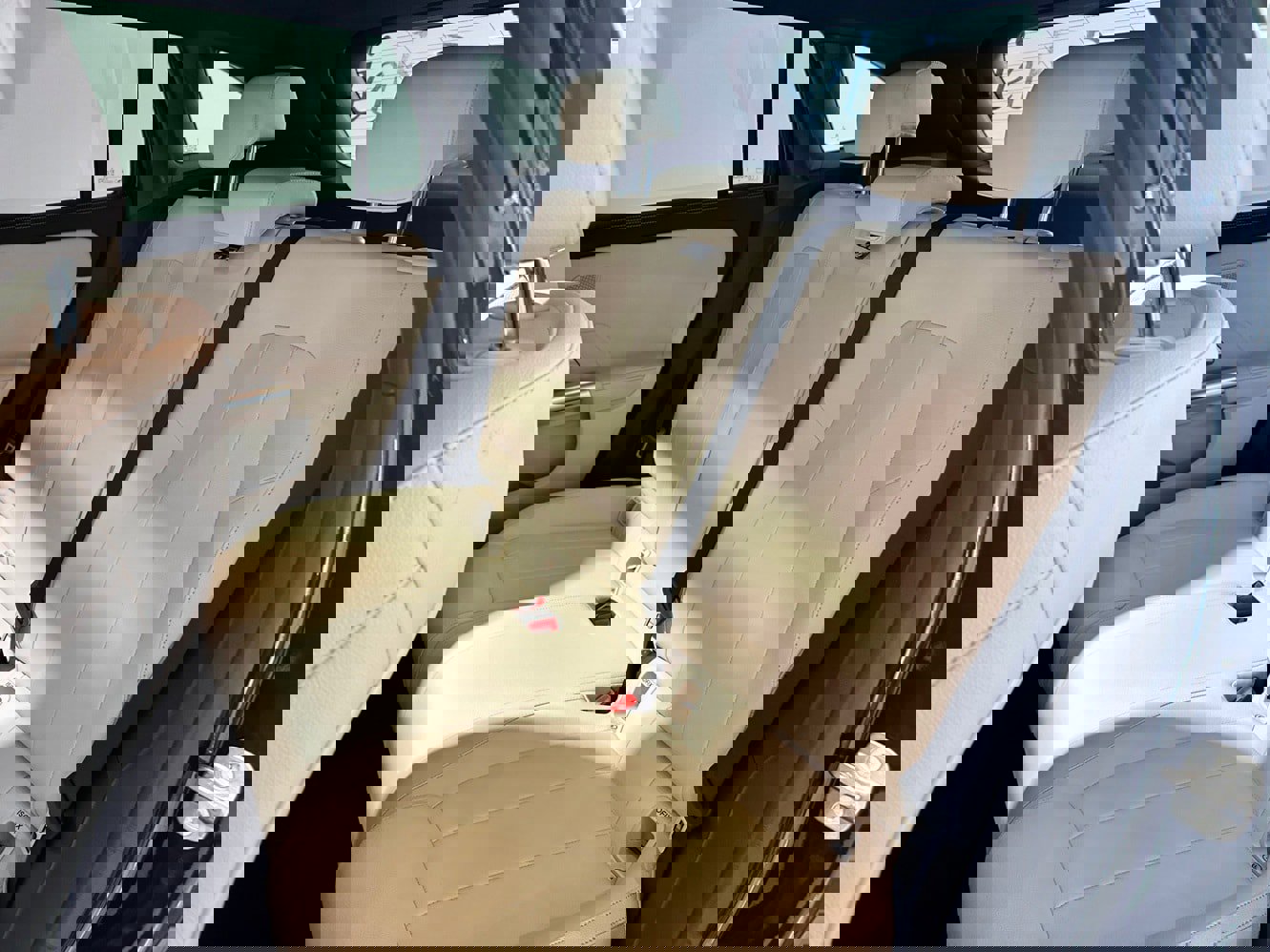 Certified 2025 Mercedes-Benz GLA 250 4MATIC w/ Exclusive Package image 32