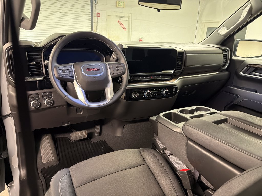 Used 2024 GMC Sierra 1500 Elevation AWD/4WD image 27