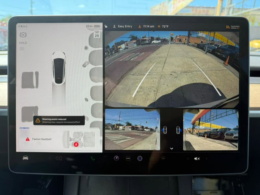 Used 2023 Tesla Model Y Long Range image 15