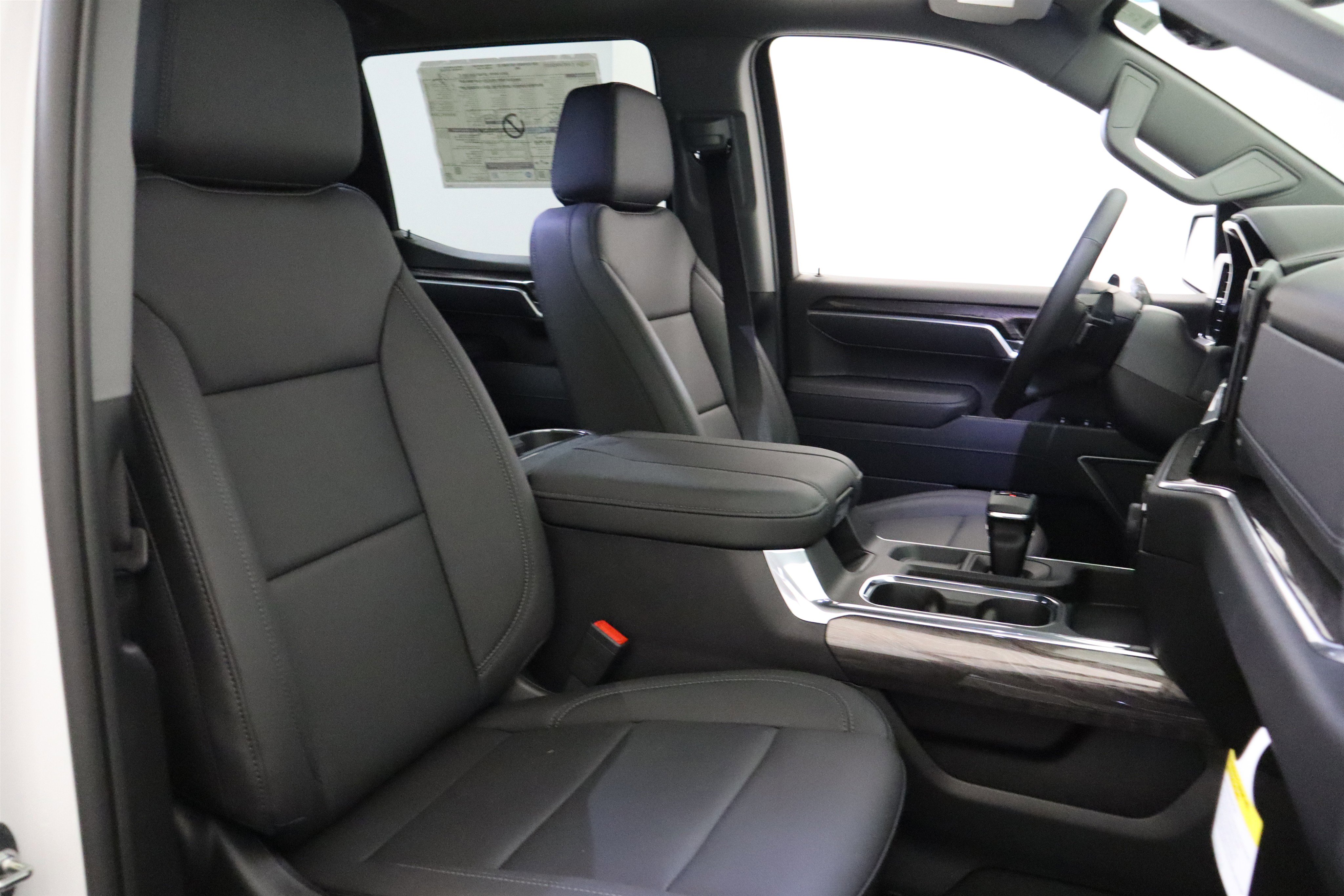 New 2026 Chevrolet Silverado 1500 LTZ w/ LTZ Premium Package AWD/4WD image 57