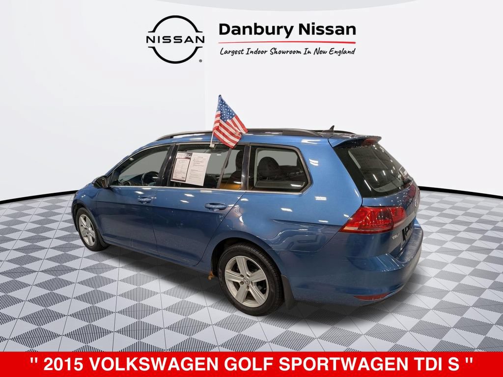 Used 2015 Volkswagen Golf TDI S FWD image 5