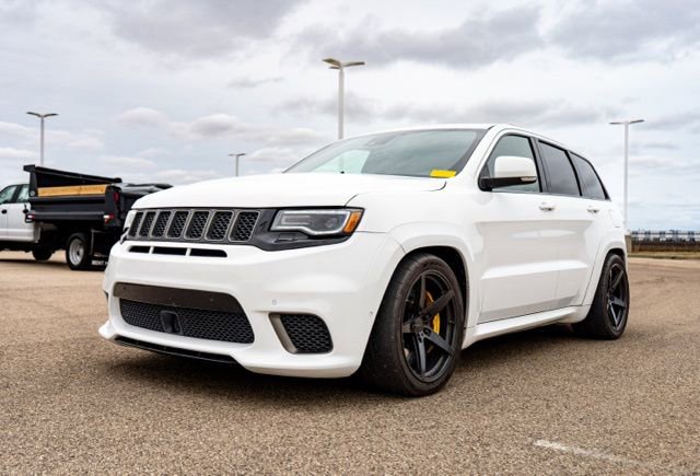 Used 2018 Jeep Grand Cherokee Trackhawk image 3