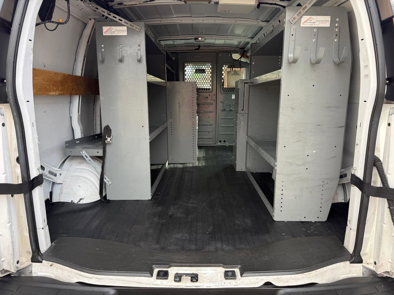 Used 2013 Chevrolet Express 2500 image 14