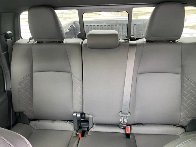Used 2024 Toyota Tacoma SR5 AWD/4WD image 19