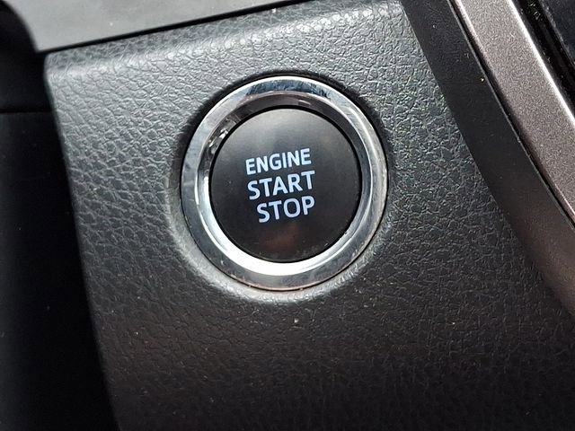 Used 2022 Toyota Camry XSE image 28