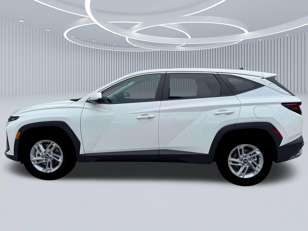 New 2026 Hyundai Tucson SE FWD image 3