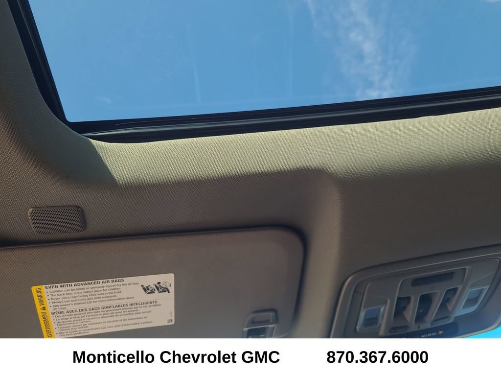Used 2025 GMC Sierra 1500 SLT AWD/4WD image 27