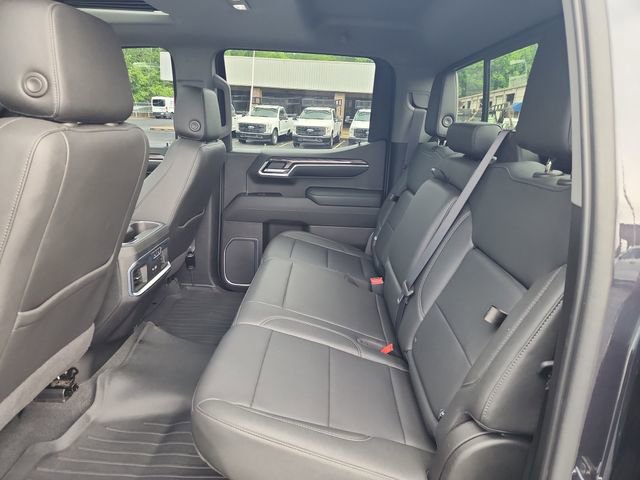 Used 2022 Chevrolet Silverado 1500 LTZ w/ LTZ Premium Package AWD/4WD image 23