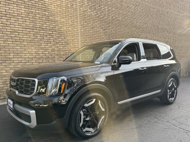 Used 2023 Kia Telluride S w/ S Sunroof Package AWD/4WD image 31