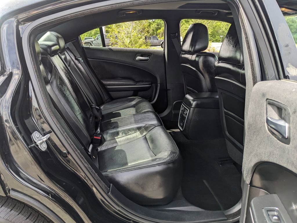 Used 2020 Dodge Charger SXT w/ Leather Interior Group image 38